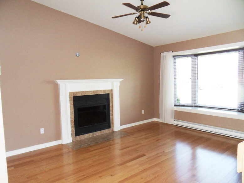 Maison à louer Bromont. House for rent EntreMontrealais