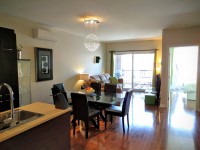 Condo moderne près du métro Jean-Talon Condo moderne près du métro Jean-Talon